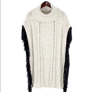 New VeryModa Split Sweater